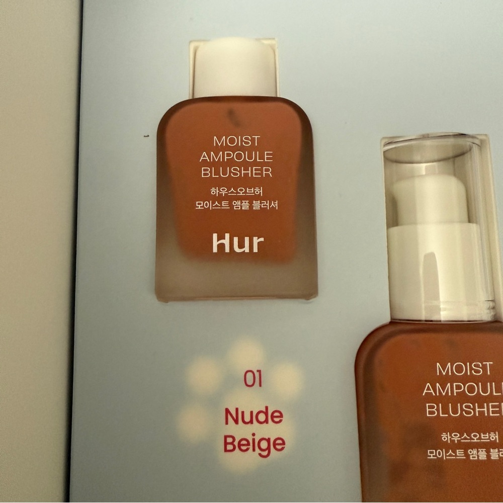 HOUSE OF HUR Lavender Flush Cat Nail Polish 3 colors + refills brand new - Picture 5 of 11